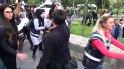 aclik grevi -  Diyarbakır’da izinsiz gösteriye müdahale: 3 gözaltı Videosu