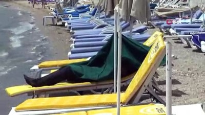 multeci -  Sahile erkek cesedi vurdu... Denize giren turistler şok oldu  Videosu