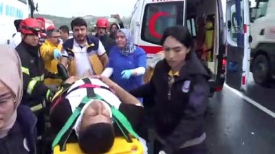 kirim - Yolcu otobüsü tırla çarpıştı: 7 yaralı (3) - DÜZCE Videosu