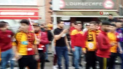 tezahur - Belçika’da Galatasaray taraftarları sokağa döküldü  Videosu