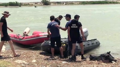 Berdan Nehri'nde kaybolan iki kişi aranıyor - MERSİN 