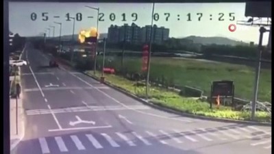 felaket -  - Çin’de Savaş Uçağı Okulun Yanına Düştü: 2 Ölü  Videosu