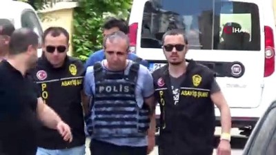  Eşine kurşun yağdıran zanlı çelik yelekle adliyeye çıkarıldı 