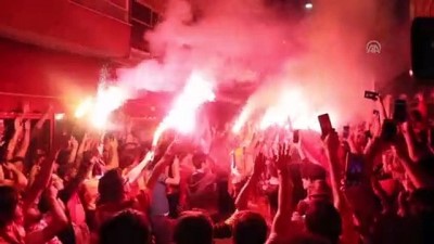sparta - Galatasaray'ın şampiyonluk kutlamaları - ISPARTA  Videosu