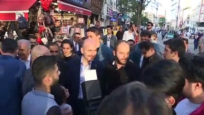 iftar sofrasi - İçişleri Bakanı Soylu, iftarda gençlerle buluştu - İSTANBUL  Videosu