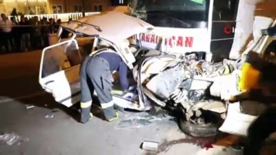 isik ihlali -  Yolcu otobüsü otomobile çarptı: 3 ölü  Videosu