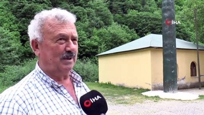 kooperatif -  Cemaatten ilginç çözüm: Para yetmeyince minareyi ağaçtan yaptılar  Videosu