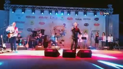 isaret dili -  Barış Manço, 560. Çağlak Festivalinde şarkıları ile anıldı  Videosu