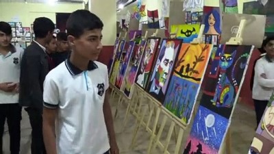 devamsizlik - Okulun bodrum katını sanat galerisine çevirdiler - ŞIRNAK  Videosu