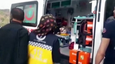 yolcu minibus -  Siirt’te trafik kazası: 9 yaralı Videosu