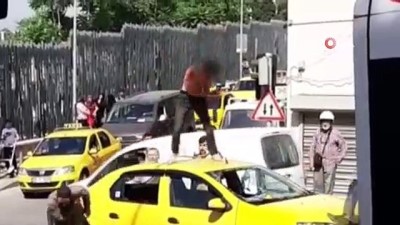 ticari taksi -  Uyuşturucu etkisindeki genç ortalığı böyle birbirine kattı Videosu