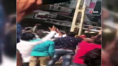 egitim merkezi -  - Hindistan’da Feci Yangın: 16 Ölü Videosu