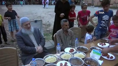yetim cocuk -  İHH Derneği Suriyeli yetimlere ve ailelere iftar verdi  Videosu