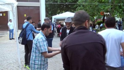 isaf -  Bin 500 kişinin karnı Somuncu Baba iftarında doydu Videosu