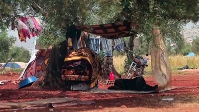 kucuk kiz - Suriyeli minik Aye'nin yaşaması acil ameliyata bağlı - İDLİB  Videosu