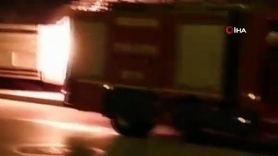 tahkikat -  Erzincan’da kamyonet cayır cayır yandı Videosu