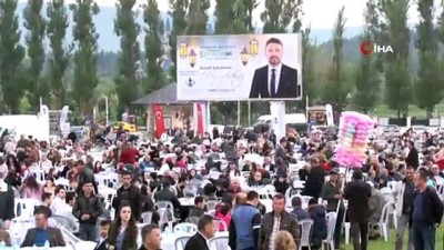 tasavvuf -  Geleneksel Sivrihisar iftarına yüzlerce vatandaş katıldı  Videosu