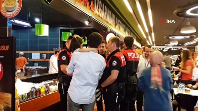 polis ekipleri -  İftar vakti restoranda yangın tüpü patladı: 1 kişi ağır yaralı Videosu
