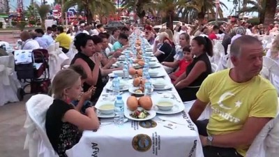 ramazan sofrasi - Alanya'da yaşayan yabancılara iftar - ANTALYA Videosu
