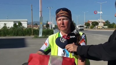  Bisikletiyle Avrupa turu yapan İsviçreli Anna, Beyşehir’de mola verdi