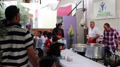 iftar yemegi - MEDENİYAD'dan ihtiyaç sahibi ailelere iftar - DENİZLİ Videosu
