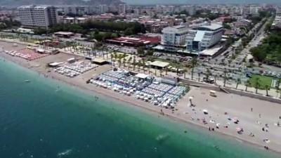 su sporlari - Turistler sahilleri doldurdu - ANTALYA Videosu