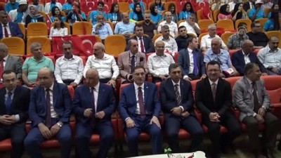 Kamu Başdenetçisi Malkoç: 'Kürtçe şarkı dinlemek bile gereksiz yere suç sayılıyordu' - BATMAN
