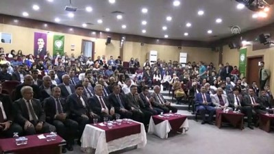 fahri doktor - Ahmet Arslan: ''(Karamollaoğlu'na eleştiri) Kafanı kuma gömmüşsün, dünyadan haberin yok' - IĞDIR Videosu