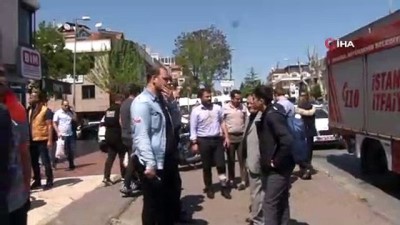 alabalik -  Florya'da kafeye araç daldı: 1'i ağır 3 yaralı  Videosu