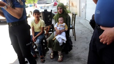 Kapkaç anı güvenlik kamerasında - ADANA