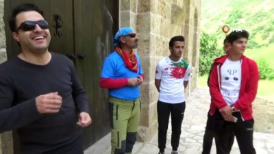 eziler -  Doğa tutkunlarından Kayme Sarayı’na ziyaret  Videosu