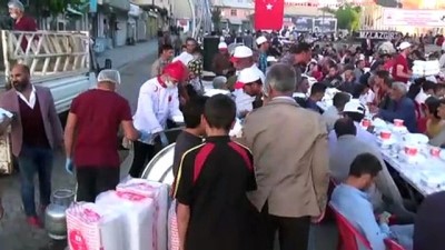 iftar yemegi - Malazgirt'te iftar prgramı - MUŞ  Videosu
