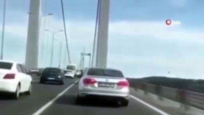 trafik magandasi -  15 Temmuz Şehitler Köprüsü’nde makas terörü kamerada  Videosu