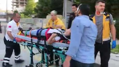 asiri hiz -  Seyir halindeki araca çarptı: 1'i ağır 4 yaralı  Videosu