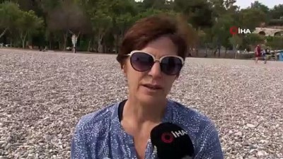 ilginc goruntu -  Yaylada 2,5 metrelik kar esareti, sahilde deniz keyfi Videosu