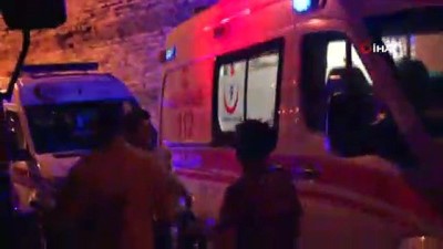  Fatih Yedikule'de binanın tabanı çöktü: 1’i çocuk 5 kişi yaralandı 