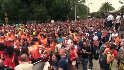 omurilik felci - İzmir'de 10 bin kişi, koşamayanlar için koştu Videosu