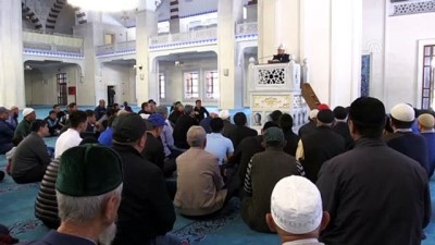 Kırgızistan'daki İmam Serahsi Camisi'nde ilk teravih namazı heyecanı - BİŞKEK