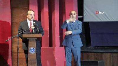 isitme engelliler -  Bursa’da 14 şehit ailesi ve 1 gaziye Devlet Övünç Madalyası verildi Videosu