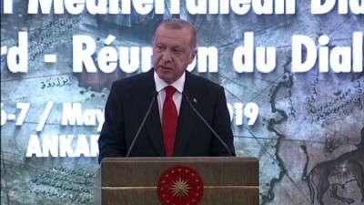 kirmizi hali - Cumhurbaşkanı Erdoğan: 'Örgüt elebaşılarının kimi ülkelerde en üst düzeyde kırmızı halılarla ağırlanmasının hiçbir haklı gerekçesi yoktur' - ANKARA Videosu