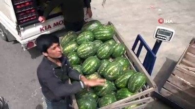 toptanci hali -  İran karpuzu yerli karpuzdan önce piyasalarda yerini aldı  Videosu