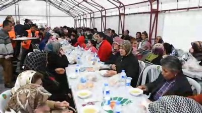 iftar cadiri - Ramazanın ilk iftarı açıldı - MALATYA Videosu