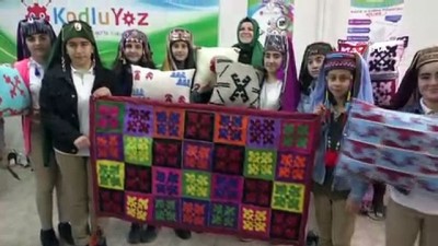  Türk motif ve desenleri öğrencilerin ellerinde yeniden tasarlanıyor 