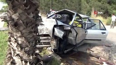 legen -  Kontrolden çıkan otomobil refüjdeki ağaca çarptı: 4 yaralı Videosu