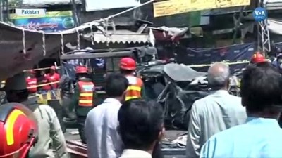 Pakistan'daki Patlamada 10 Kişi Hayatını Kaybetti