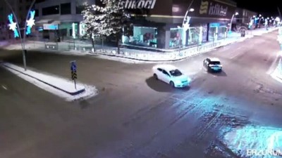 mobese goruntuleri - Trafik kazaları MOBESE kameralarında - ANKARA  Videosu