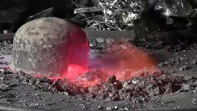 aluminyum - Döküm işçilerinin ramazanda ekmek mücadelesi - KAHRAMANMARAŞ  Videosu