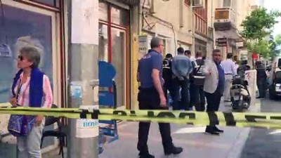 emniyet seridi - Su dağıtımı yapan 2 genç evde ölü bulundu - İZMİR  Videosu