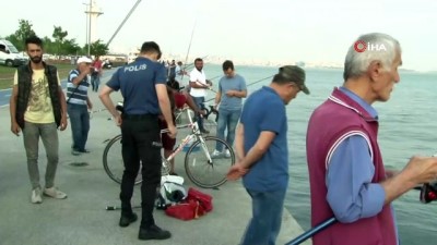 Fatih’te motosiklet denize uçtu: 1 yaralı