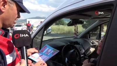 bizimkiler -  Jandarma ve polis bu kez çocukları trafikte görevlendirmek için durdurdu Videosu